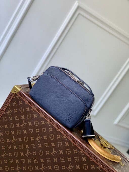 LV M11657 Avenue Messenger