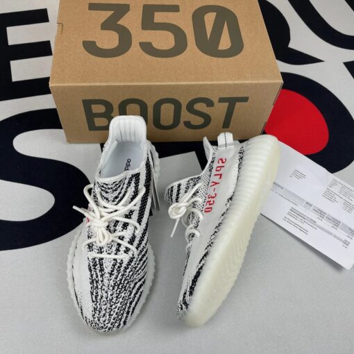 Yeezy 350 V2 Zebra