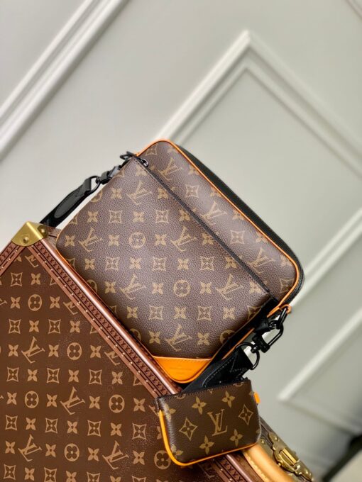 LV Trio Messenger Monogram