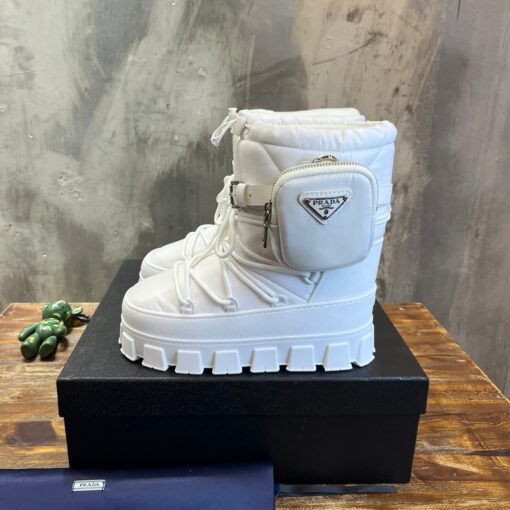 Prada Wmns Ski Boot Pounch White