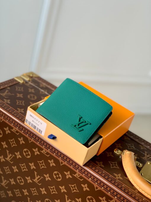 LV Multiple Wallet Green