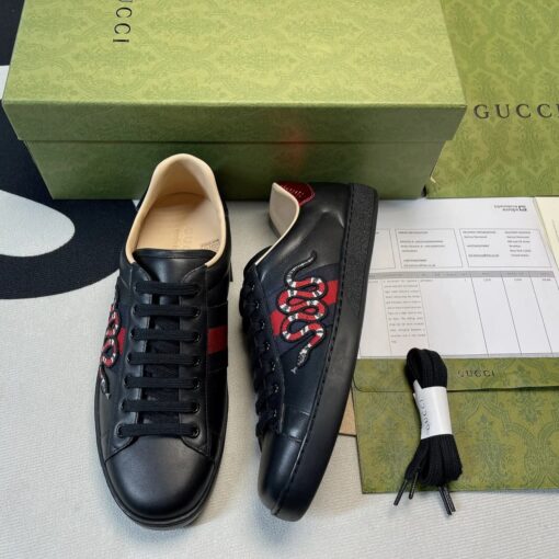 Gucci Ace Sneaker 1077