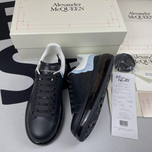 McQueen 738 Sneaker