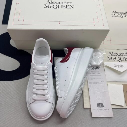 McQueen 716 Sneaker