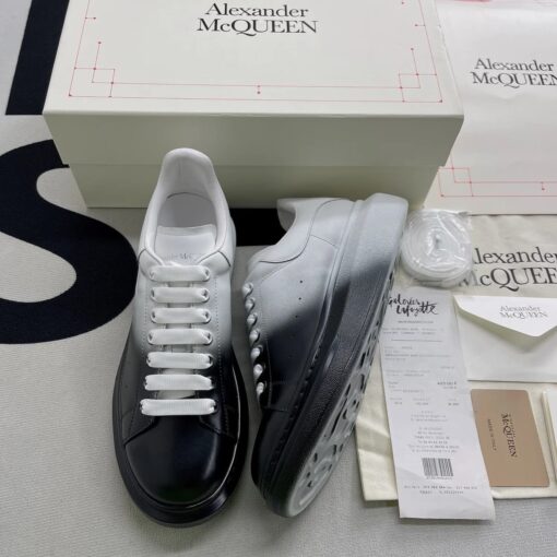 McQueen 707 Sneaker