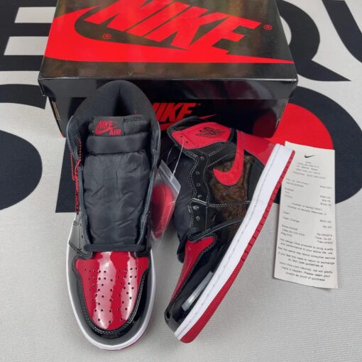 Air Jordan 1 Retro High OG Bred Patent