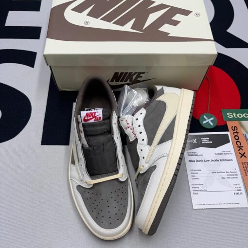 Air Jordan 1 Retro Low OG SP Reverse Mocha