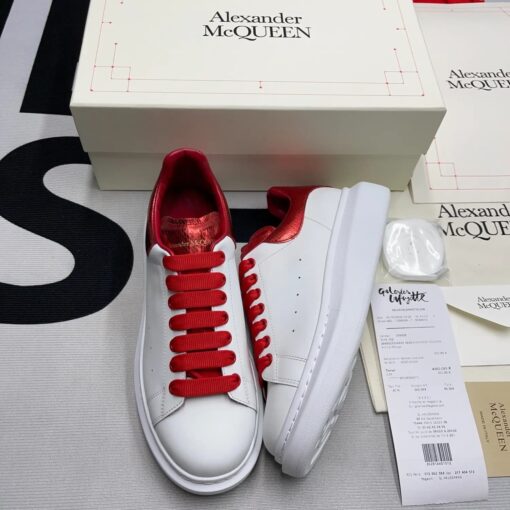 McQueen 736 Sneaker