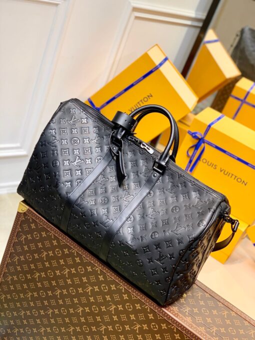 LV Keepall Bandoulière 50 Black Taurillon