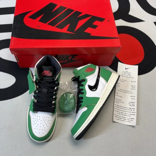 Air Jordan 1 Retro High Lucky Green