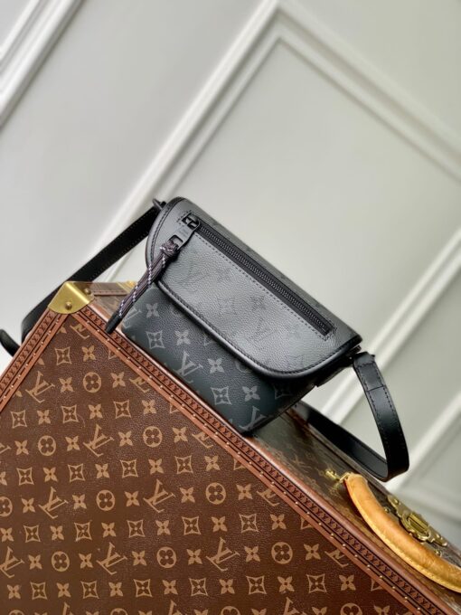 LV M12806 Pulse Wearable Wallet