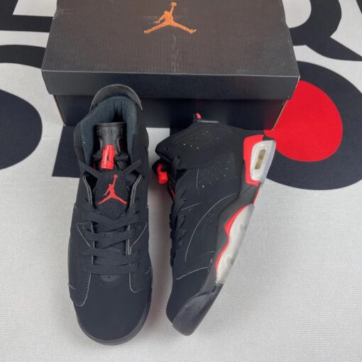 Air Jordan 6 Black Infrared (2019)