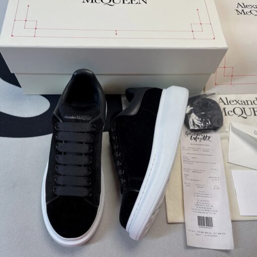 McQueen 705 Sneaker