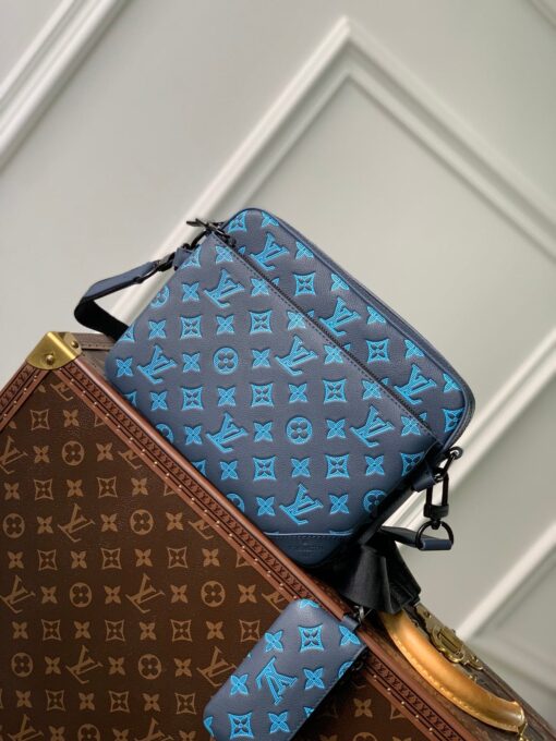 LV Trio Messenger Blue