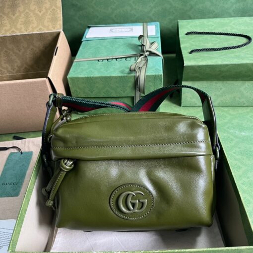 Gucci Messenger 725696