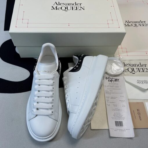 McQueen 717 Sneaker