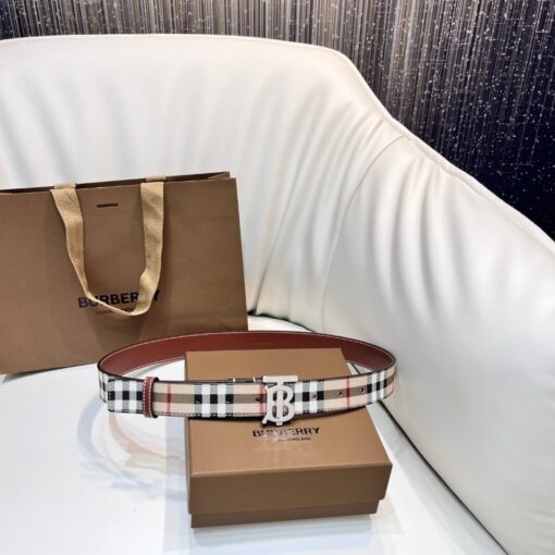 Burberry Belt 289 (Men's)