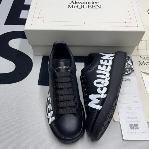 McQueen 710 Sneaker