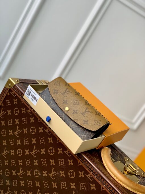 LV Emilie Wallet