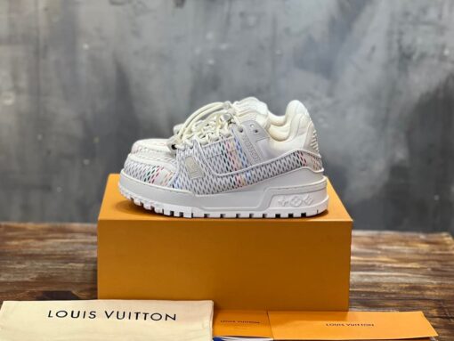 LV Trainer Maxi