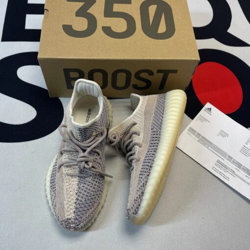 Yeezy 350 V2 Ash Pearl