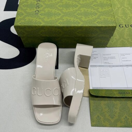 Gucci Rubber Slide Sandal (Wmns)