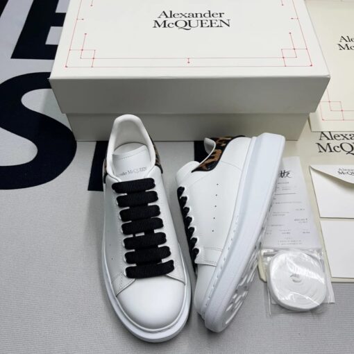 McQueen 713 Sneaker