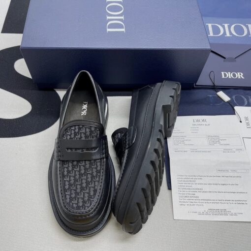 Dior Explorer Loafer Black