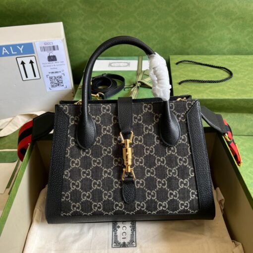 Gucci HandBag 685129