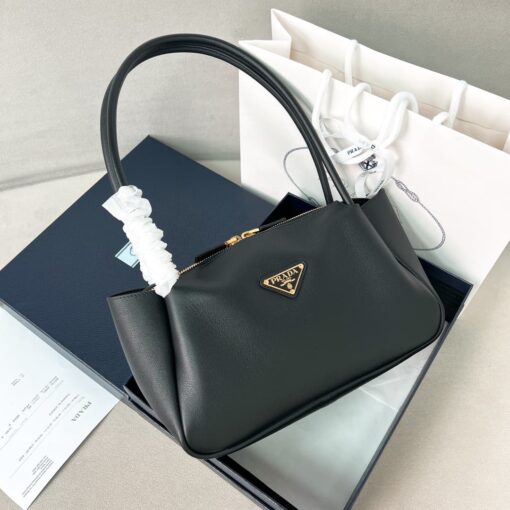 Prada Medium leather handbag Black